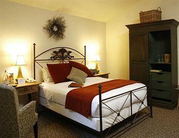 Mill Valley Inn Hotel 3*