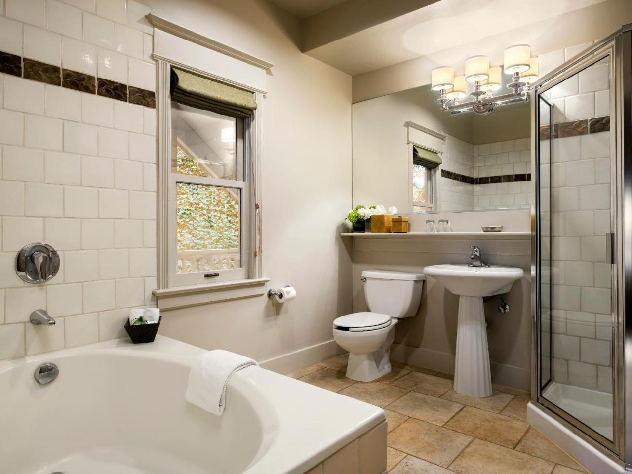 Mill Valley Inn Hotel 3*